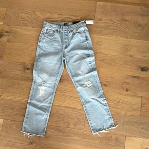 NWT Jeans. Size 24/00